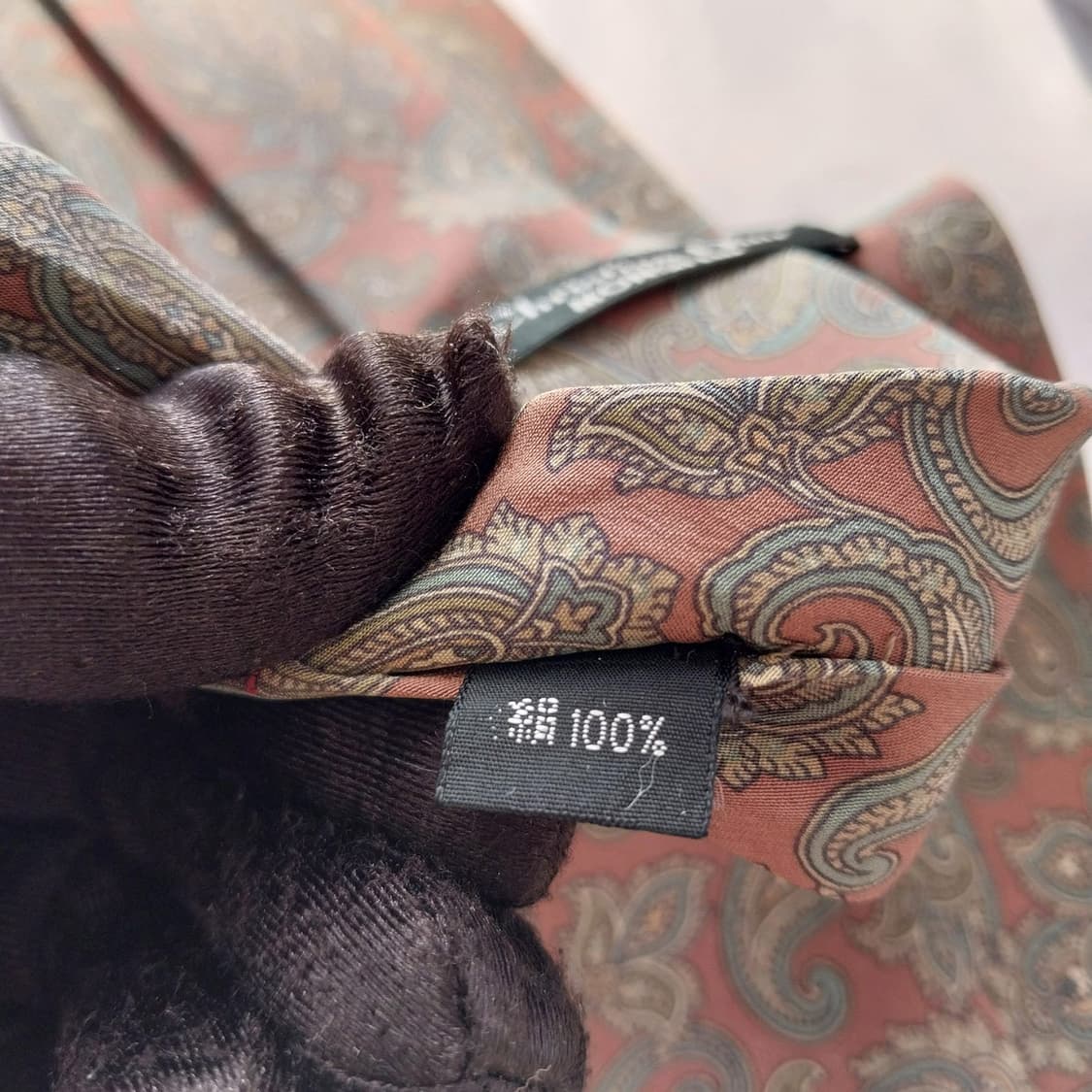 디올 실크 브라운 페이즐리 패턴 넥타이 9.1cm A+등급 K1746
 상품이미지10