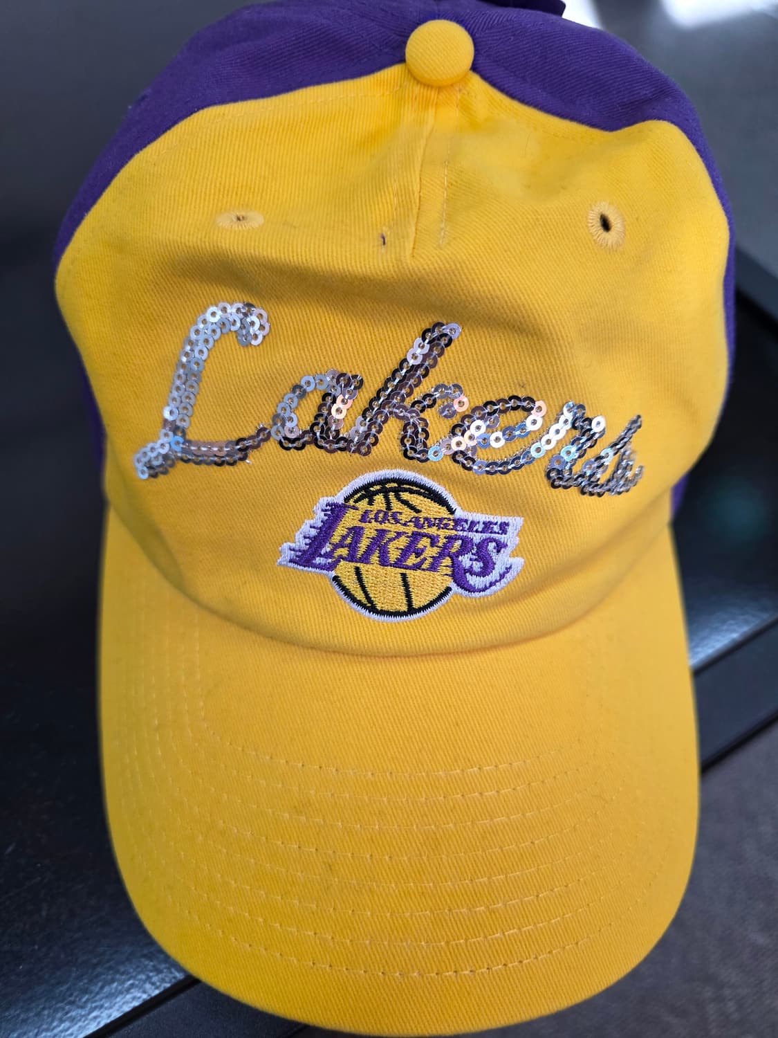 [새제품] NBA LA레이커스 스팽글 로고 볼캡 상품이미지2