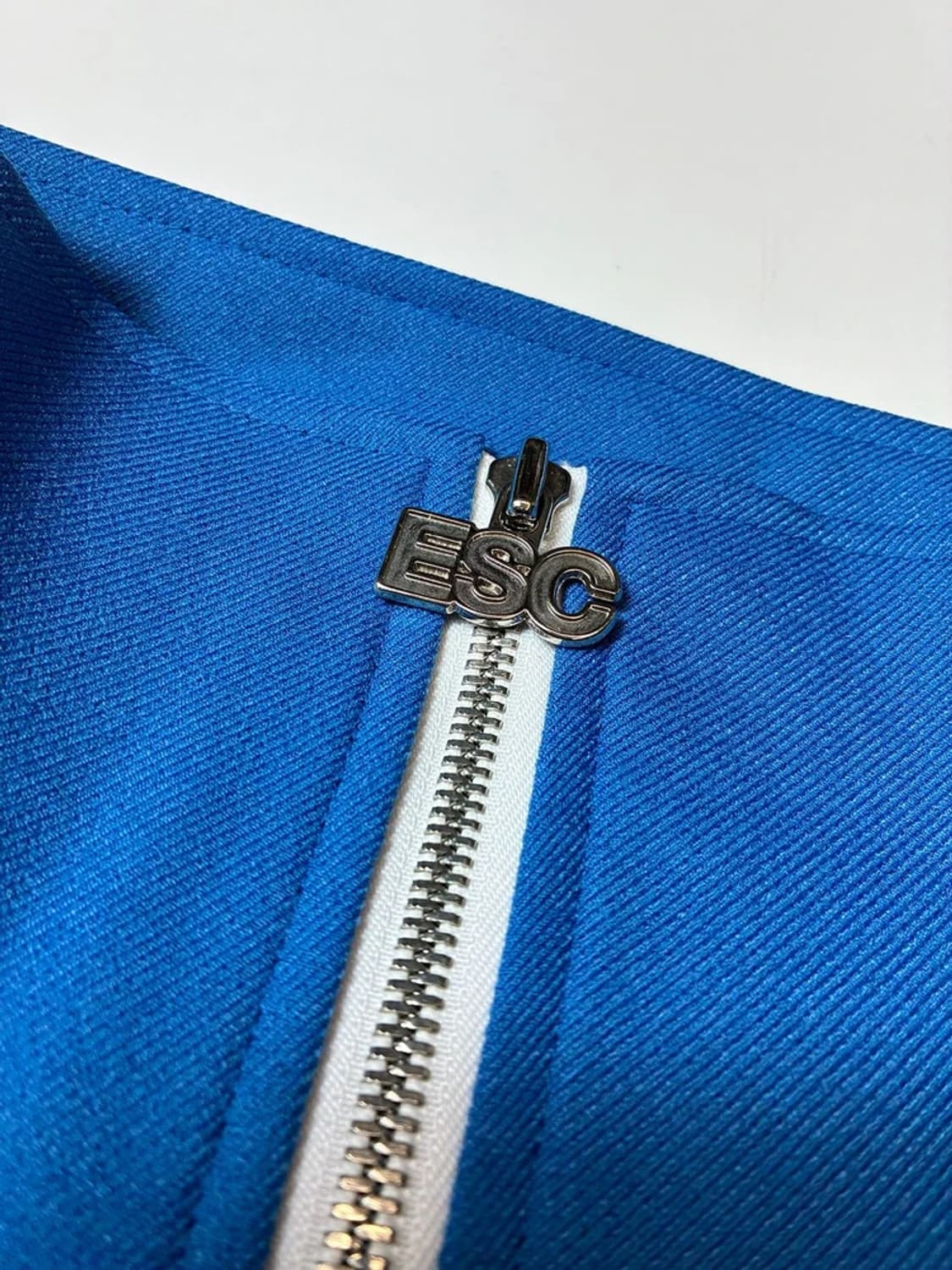 ESC 스튜디오 하이넥 엘보 패치드 투웨이 자켓 PN8995 상품이미지5