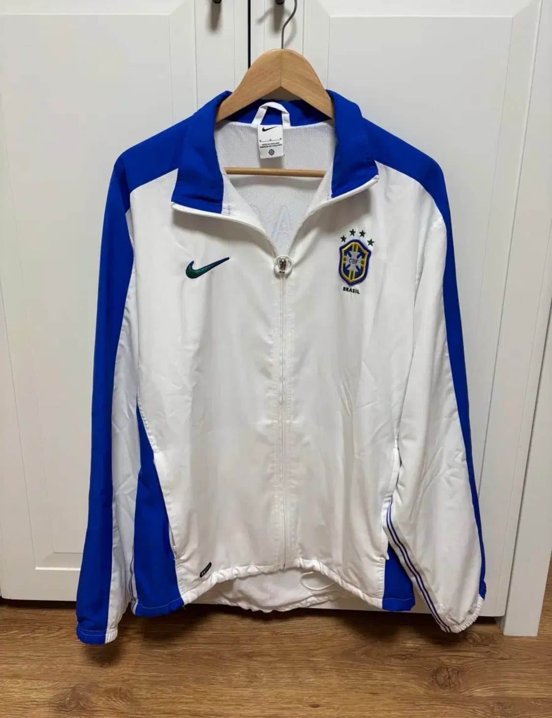 나이키 브라질 1988 레플리카 바람막이 상품이미지1
