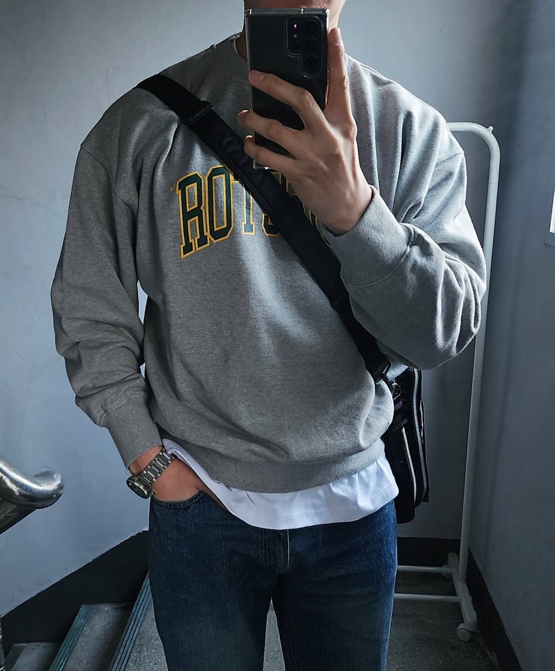 듀테로 암피스트 맨투맨 L 상품이미지1