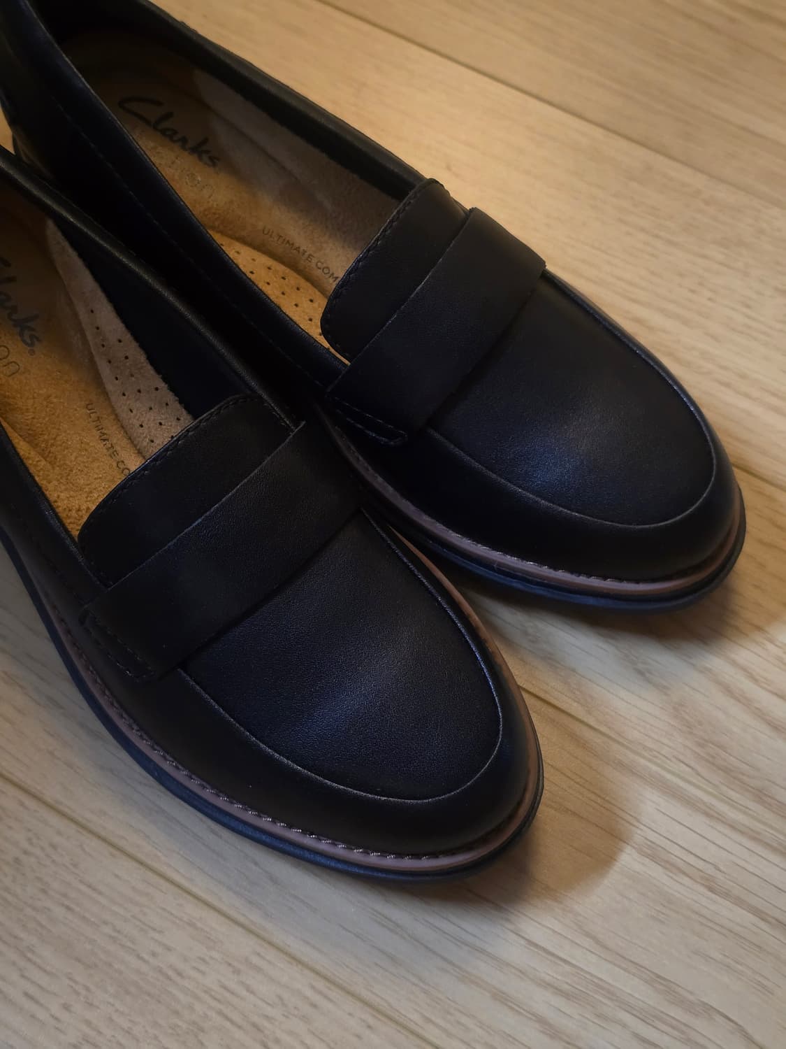 Clarks 클락스 샤론 페니 로퍼 220 상품이미지1