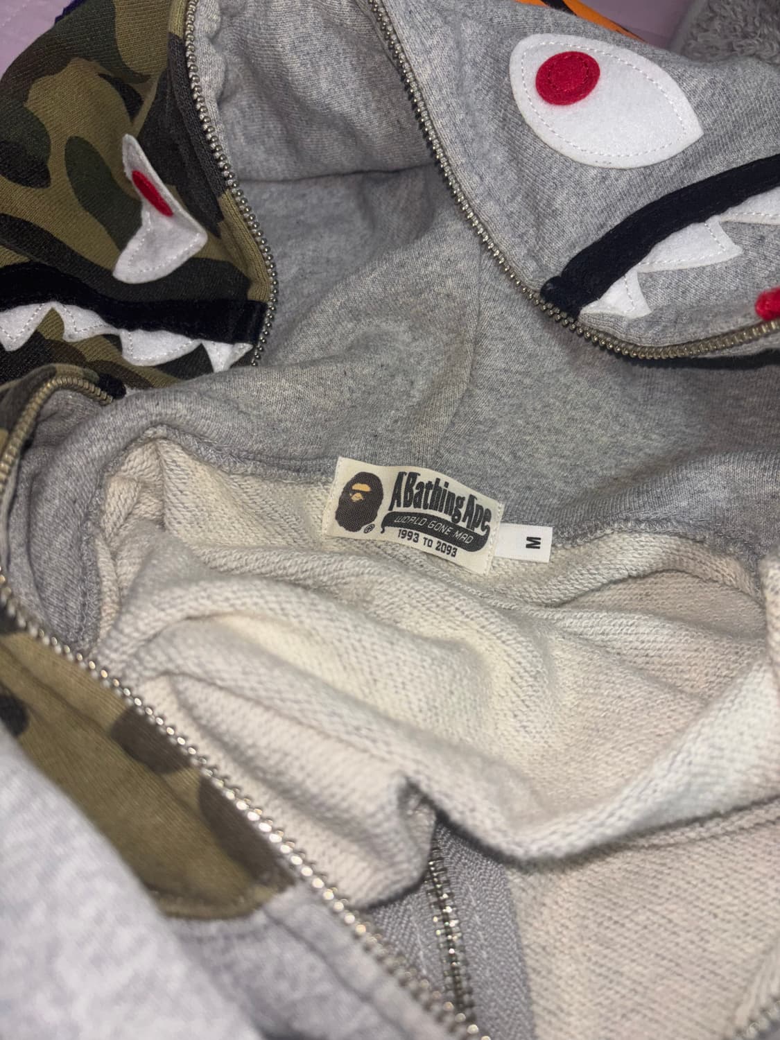 베이프 반카모 샤크 후드집업 M 급처 상품이미지3