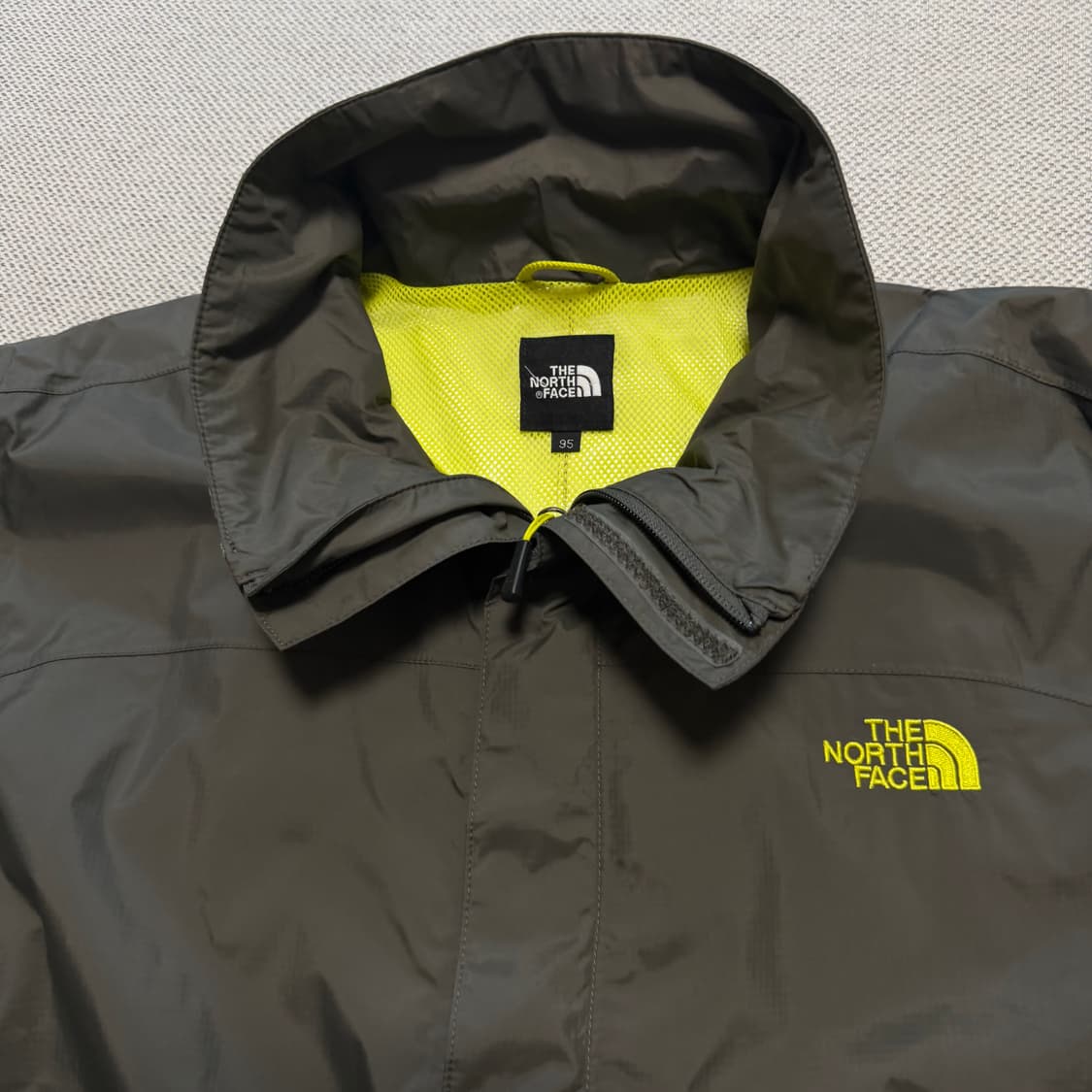 노스페이스 하이벤트 바람막이 자켓 상품이미지2