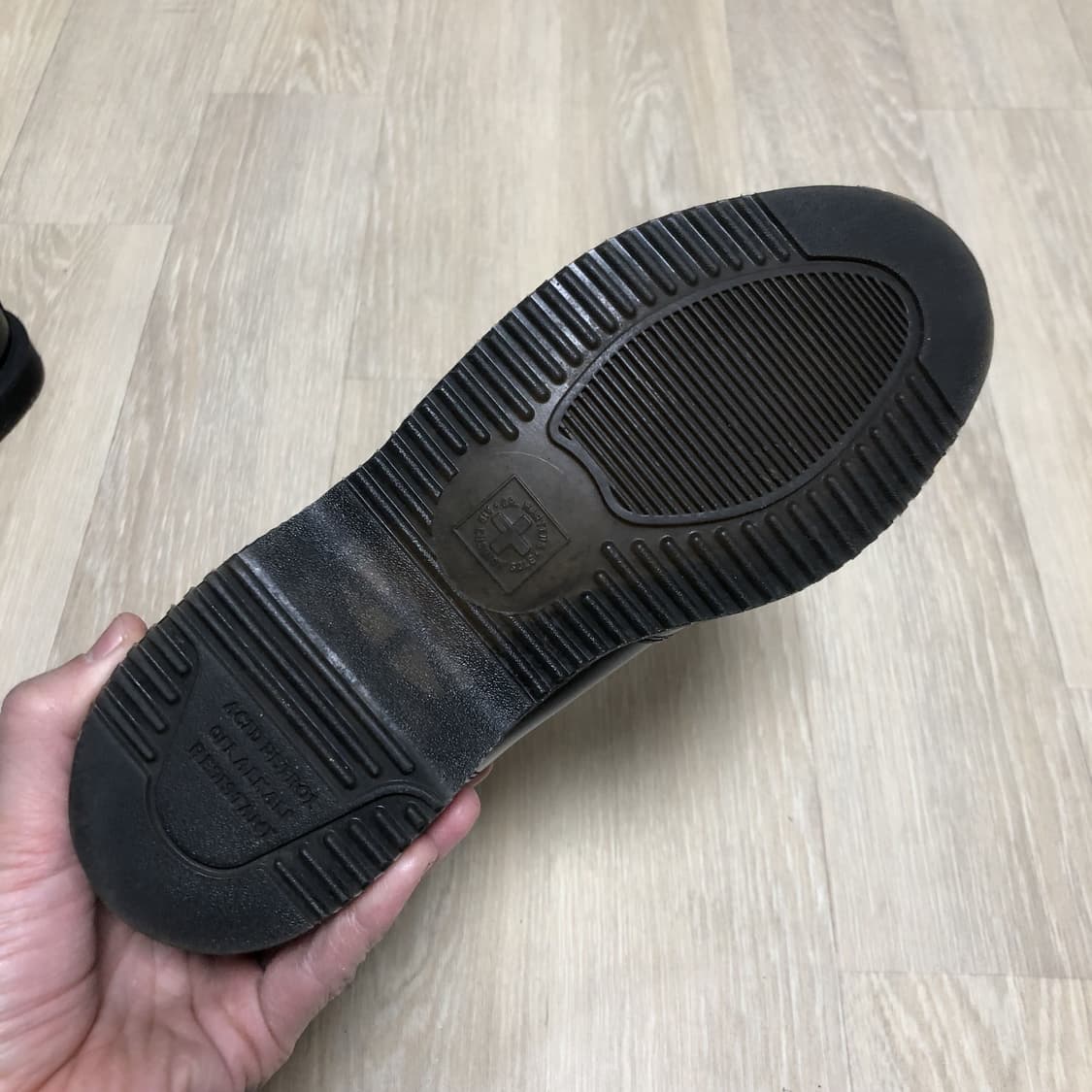 (230) 닥터마틴 Dr.martens 플로라 첼시 부츠 스무스 블랙 상품이미지6