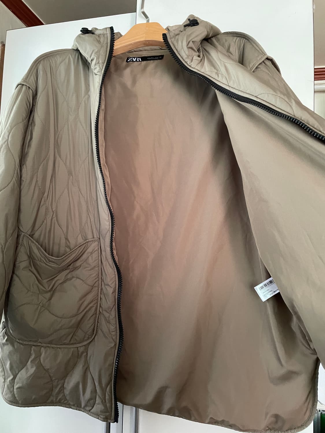 자라 오버핏 퀼팅 후드 점퍼 카키 상품이미지3