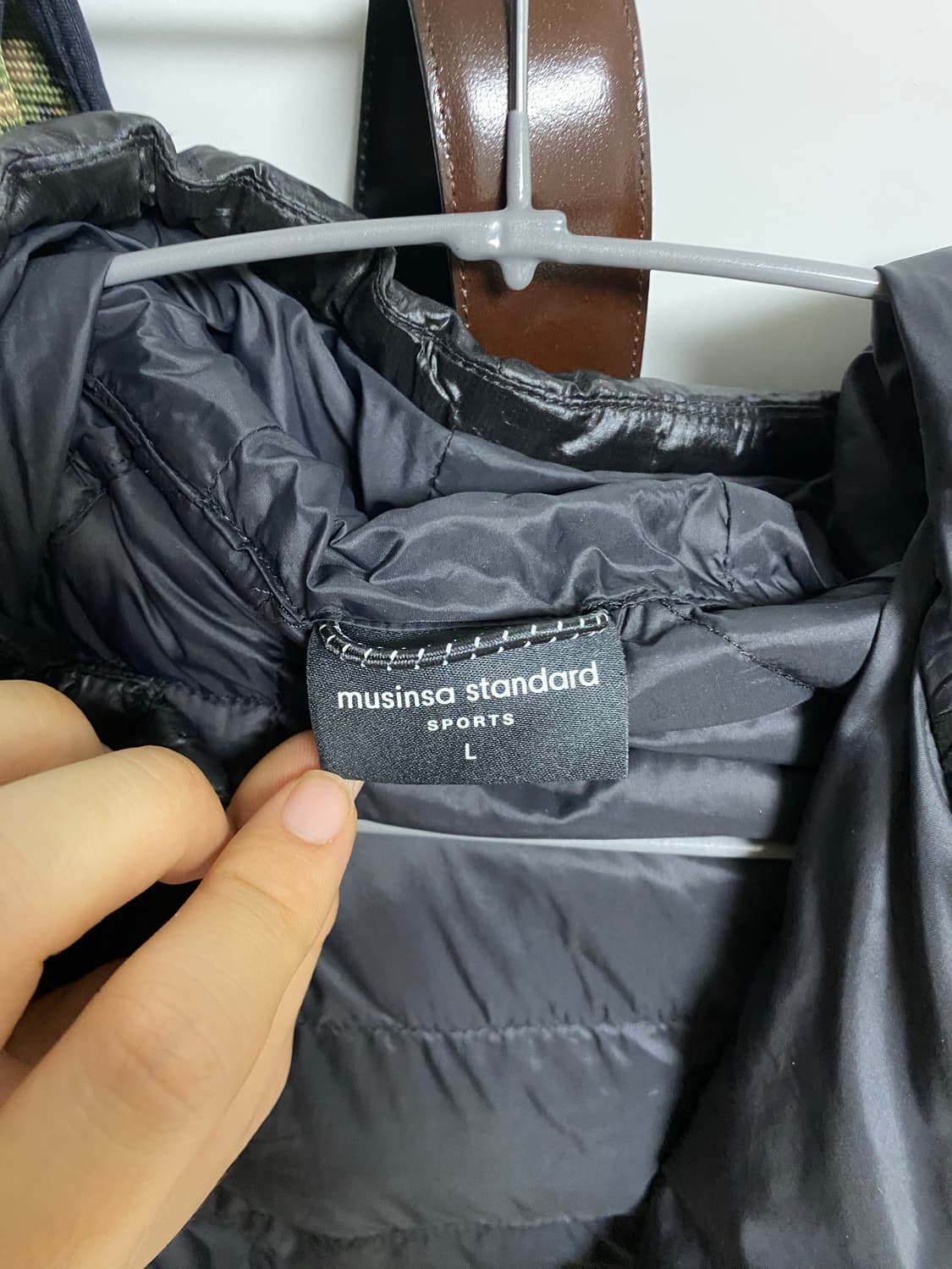 무신사 아이언 라이트 다운 자켓 사이즈 L 상품이미지3
