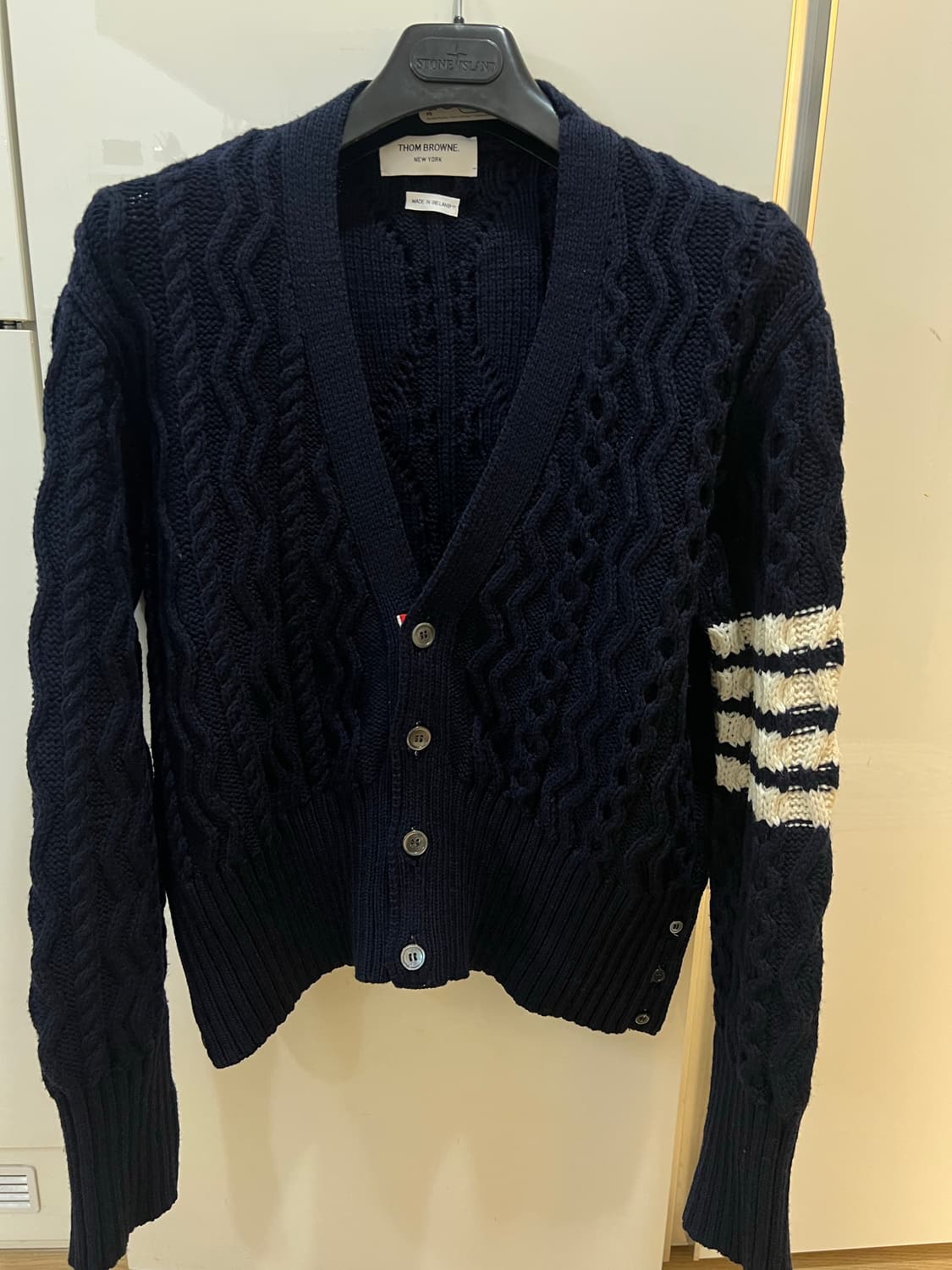 톰브라운 케이블 울가디건 4사이즈 (새상품급) 상품이미지1