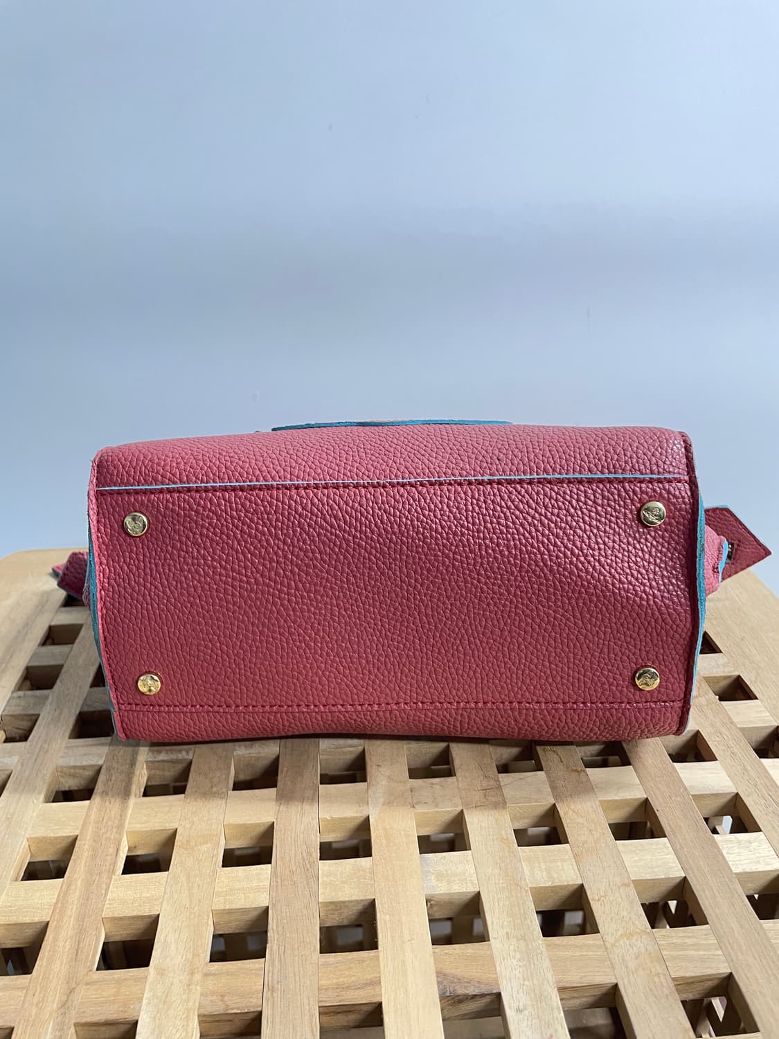 비비안 웨스트우드 레더토트백 상품이미지7