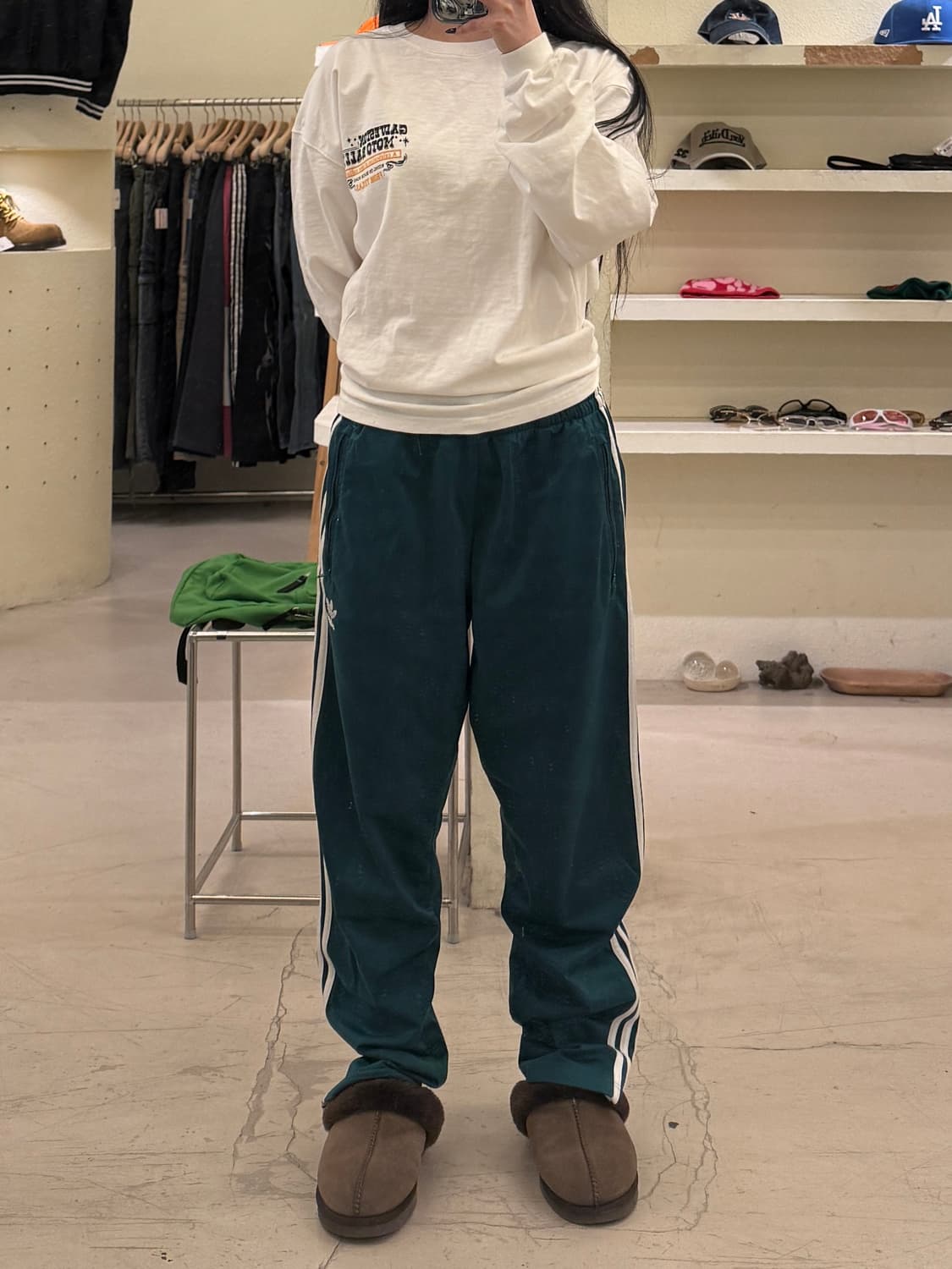 아디다스 오리지널 트랙팬츠 그린 U1130 상품이미지1