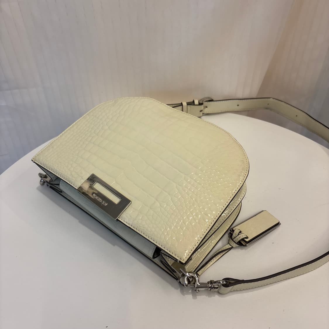 정품 조이그라이슨 클레어 럭스 크로스백     상품이미지7