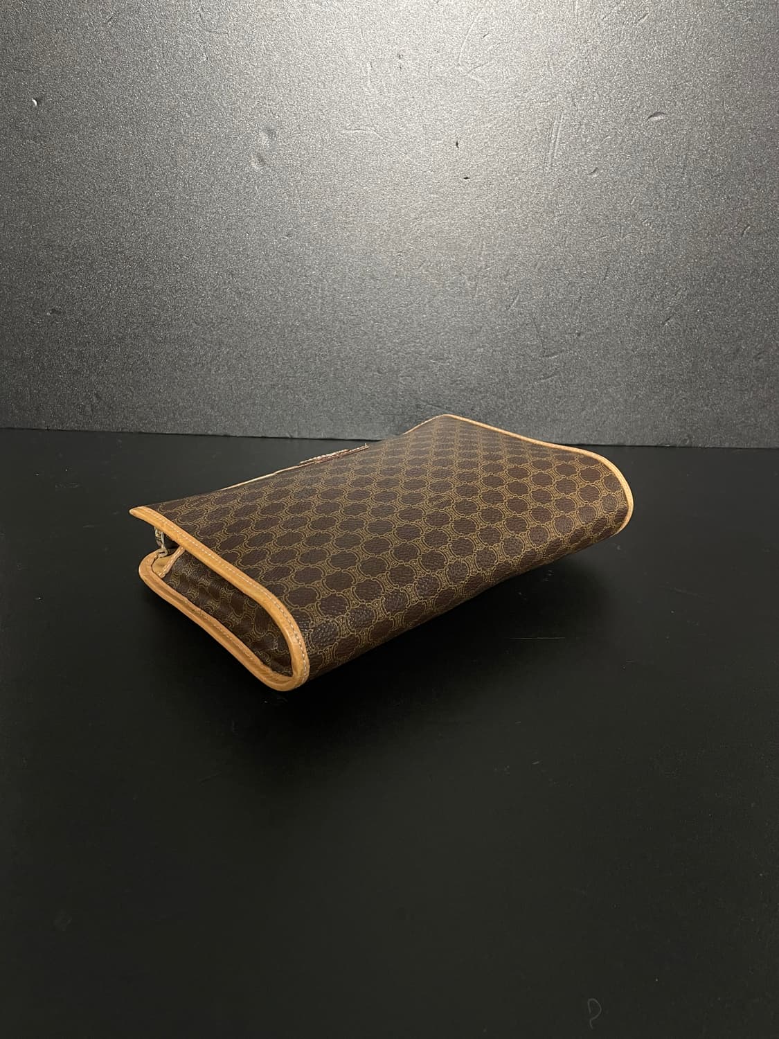 셀린느 마카담 클러치 백 상품이미지7