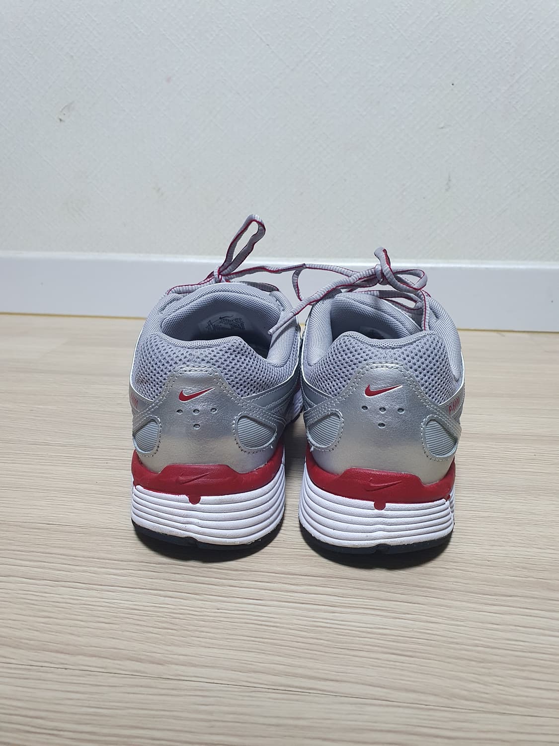 나이키 P-6000 실버/레드 운동화 280 상품이미지5