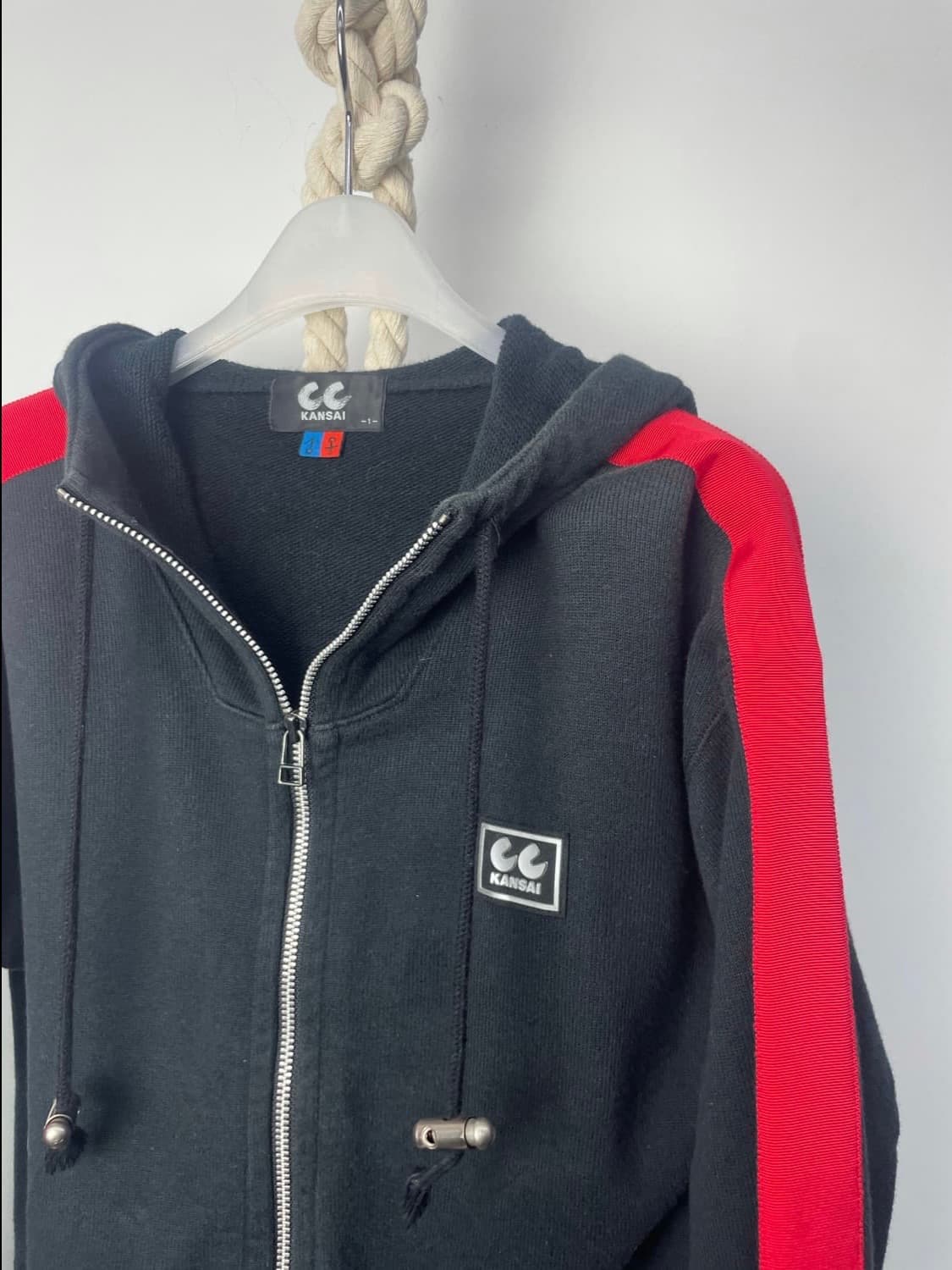 KANSAI CC spell out hood zipup 크롭 후드집업 상품이미지3