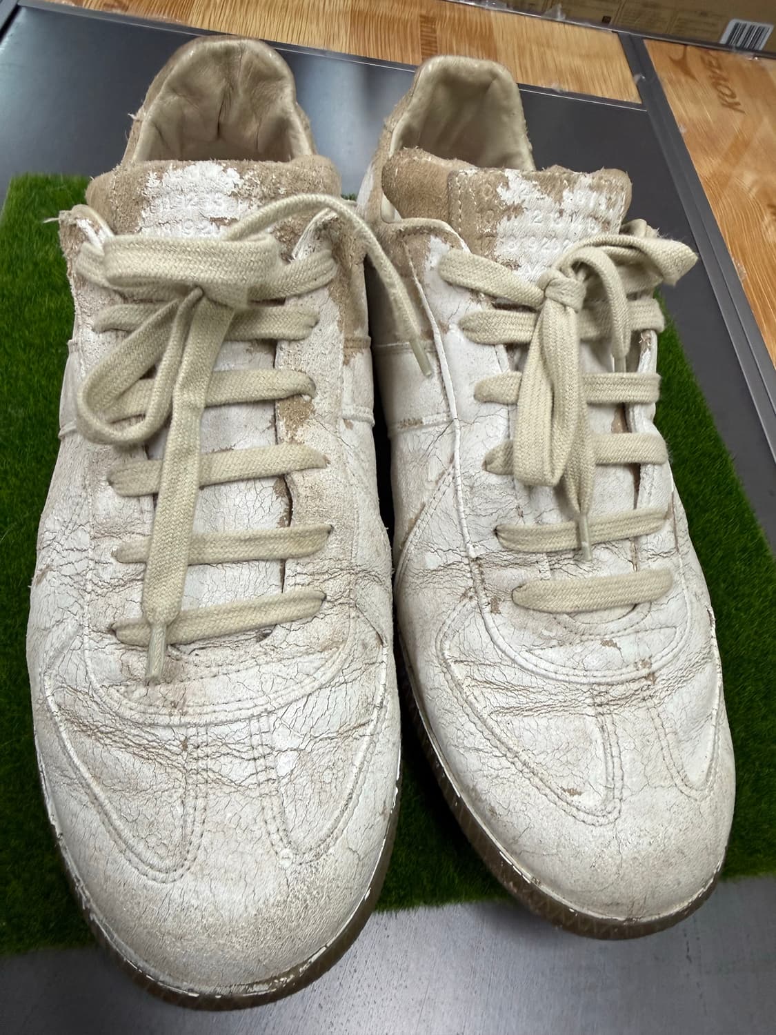 메종 마르지엘라 페인팅 스니커즈 40 상품이미지1