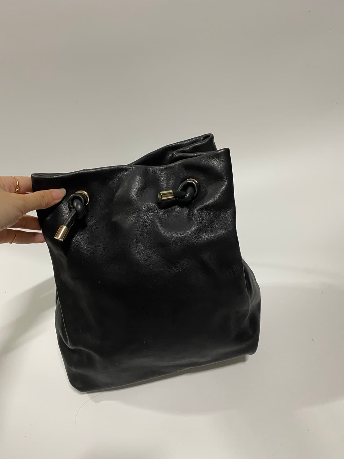 Vince 빈스 백팩 가죽 가방 상품이미지1