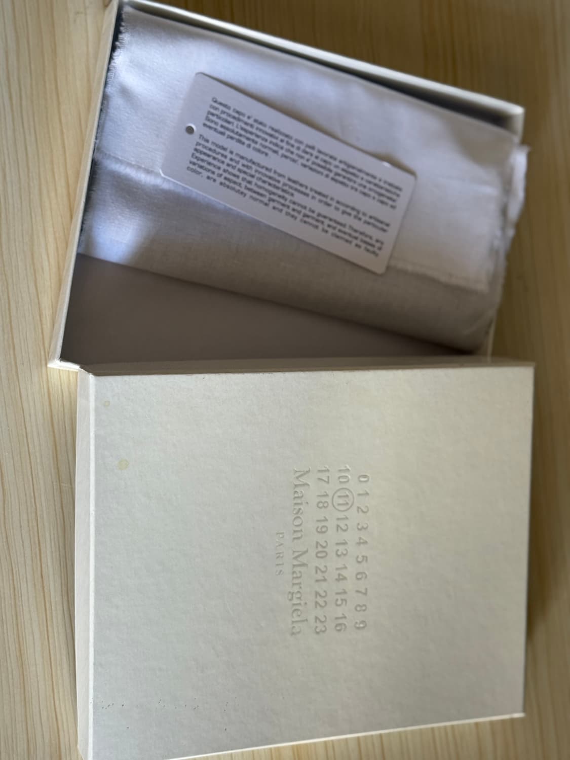 메종 마르지엘라 블랙 장지갑 상품이미지10