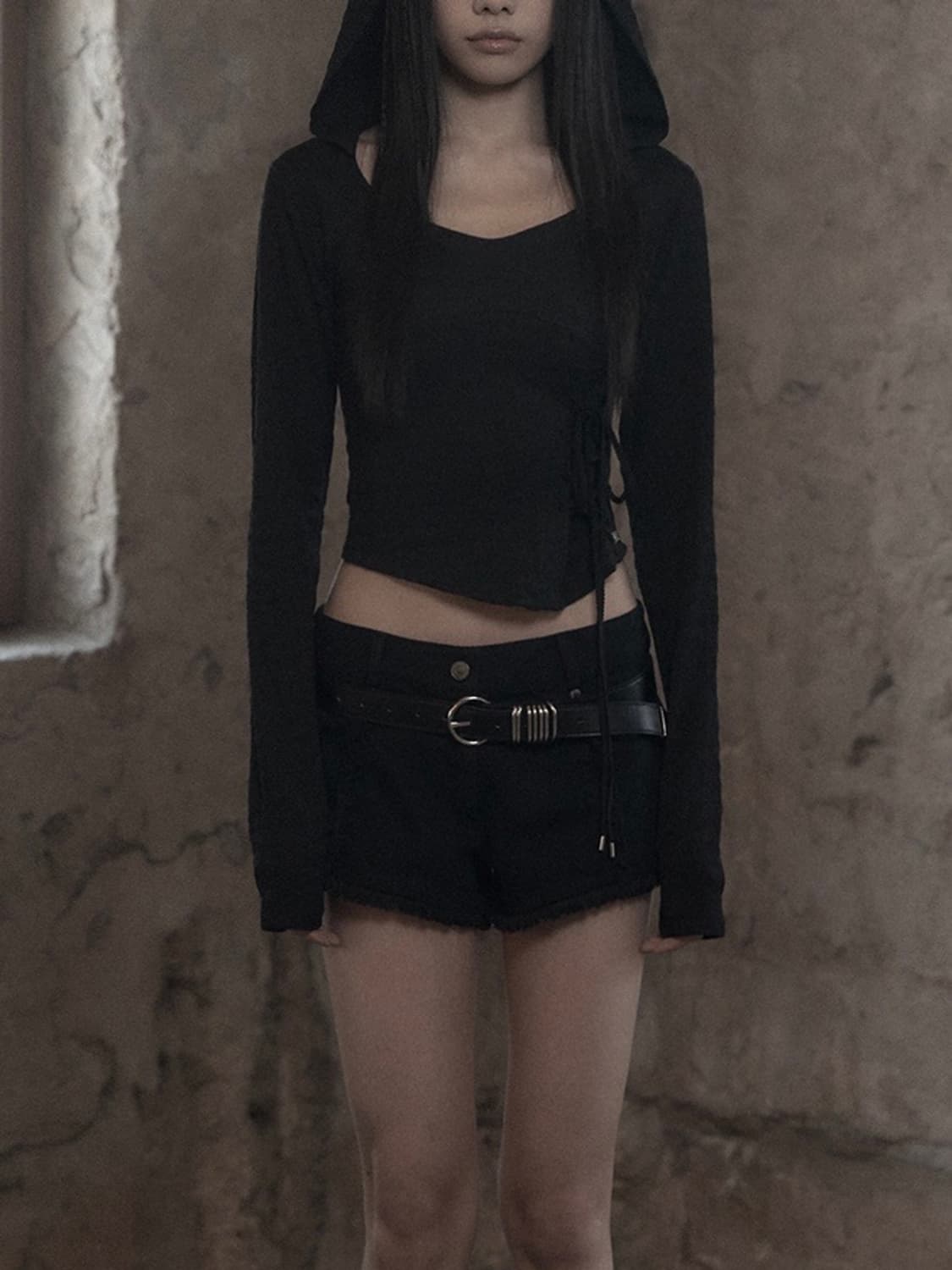 Mnem Diamond Neck Corset Hoodie (black) 상품이미지2