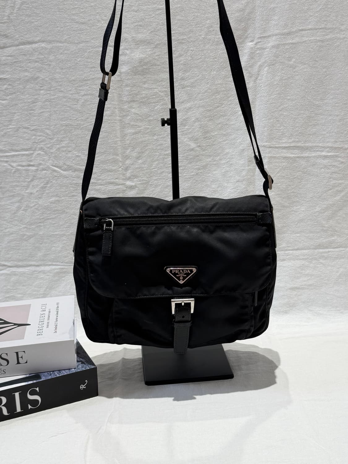 정품 프라다 포코노 나일론 사피아노 주우재백 메신저백 크로스백 상품이미지3