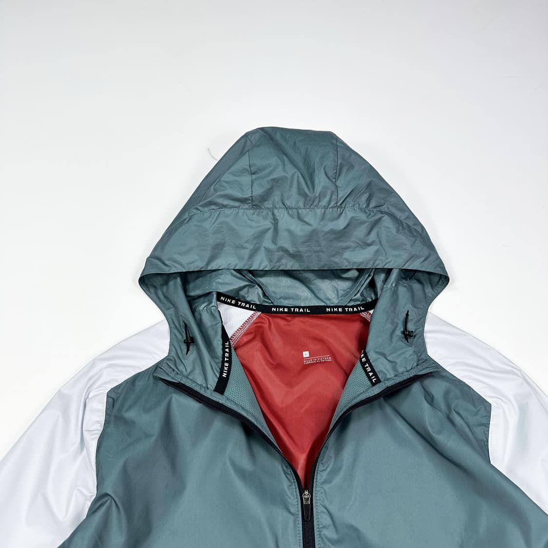 나이키 러닝 트레일 윈드러너 바람막이 자켓 (L) 상품이미지1