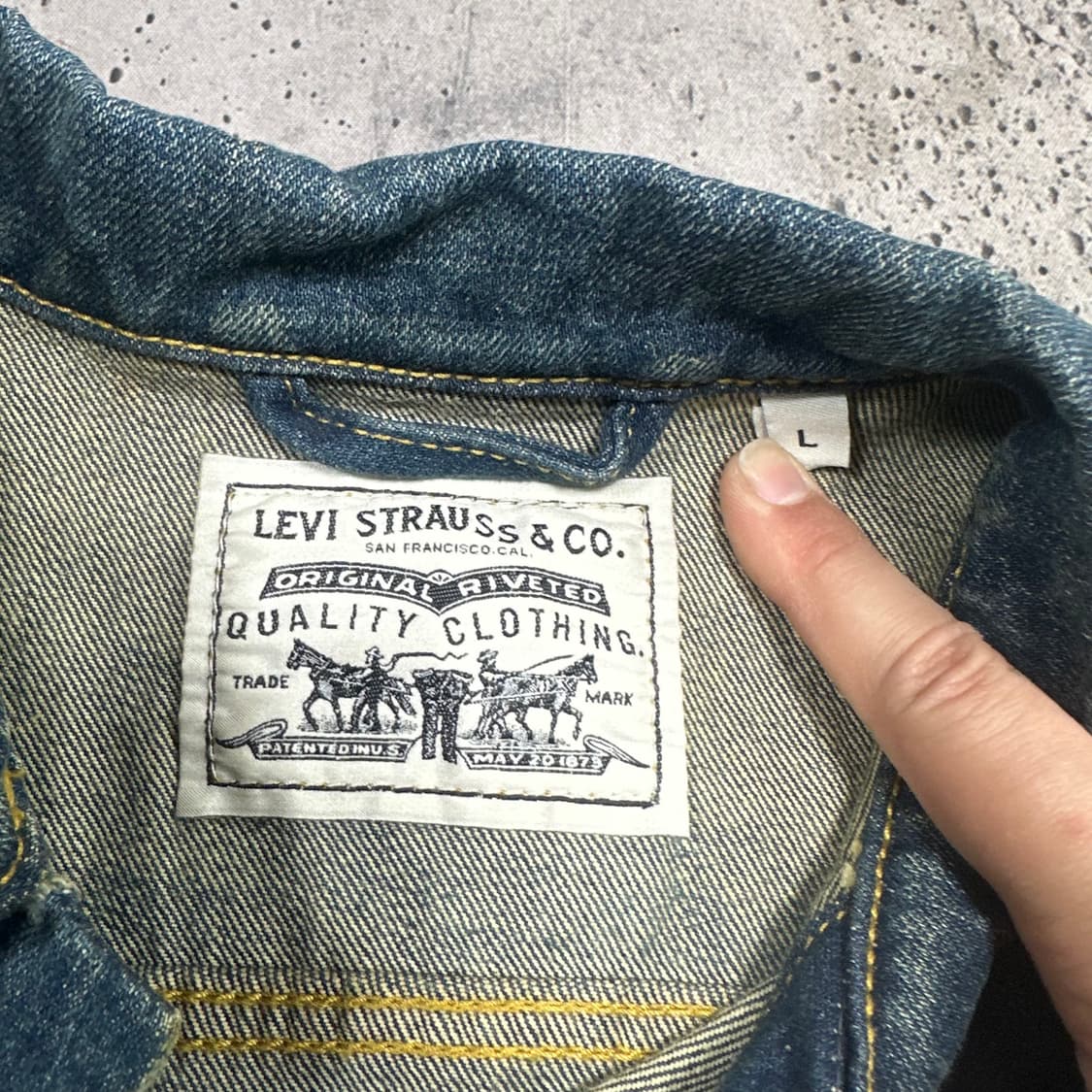 ✨ (바배) 리바이스 워싱 데님 자켓  상품이미지3