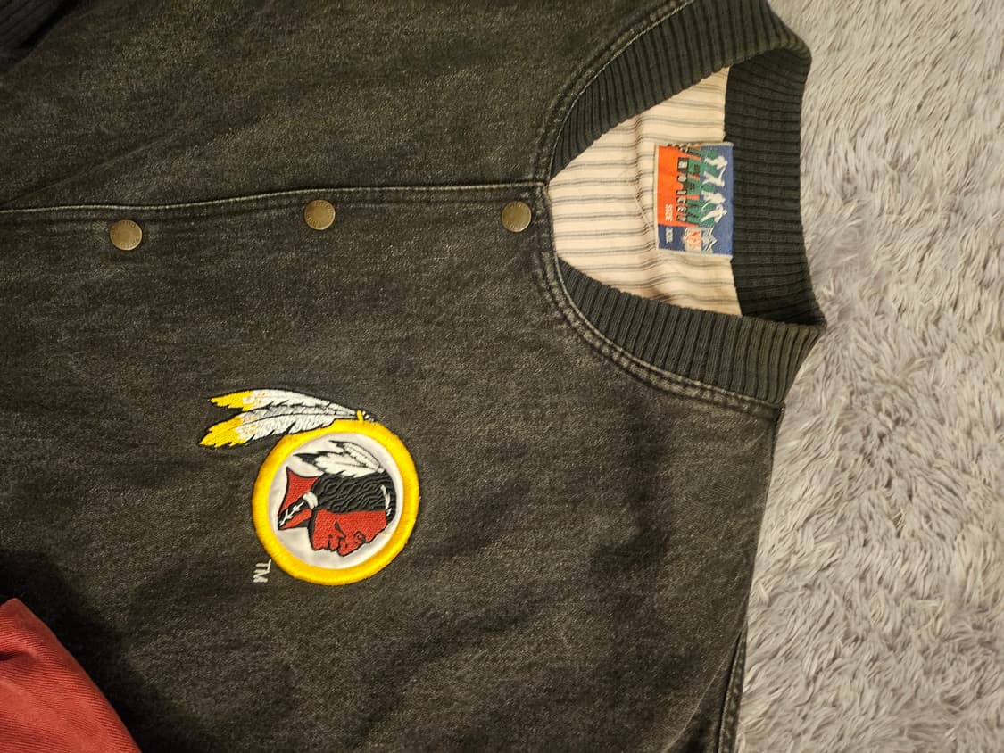 [2XL] 90s 빈티지 NFL 워싱턴 레드스킨스 데님 배색 바시티 자켓 상품이미지4