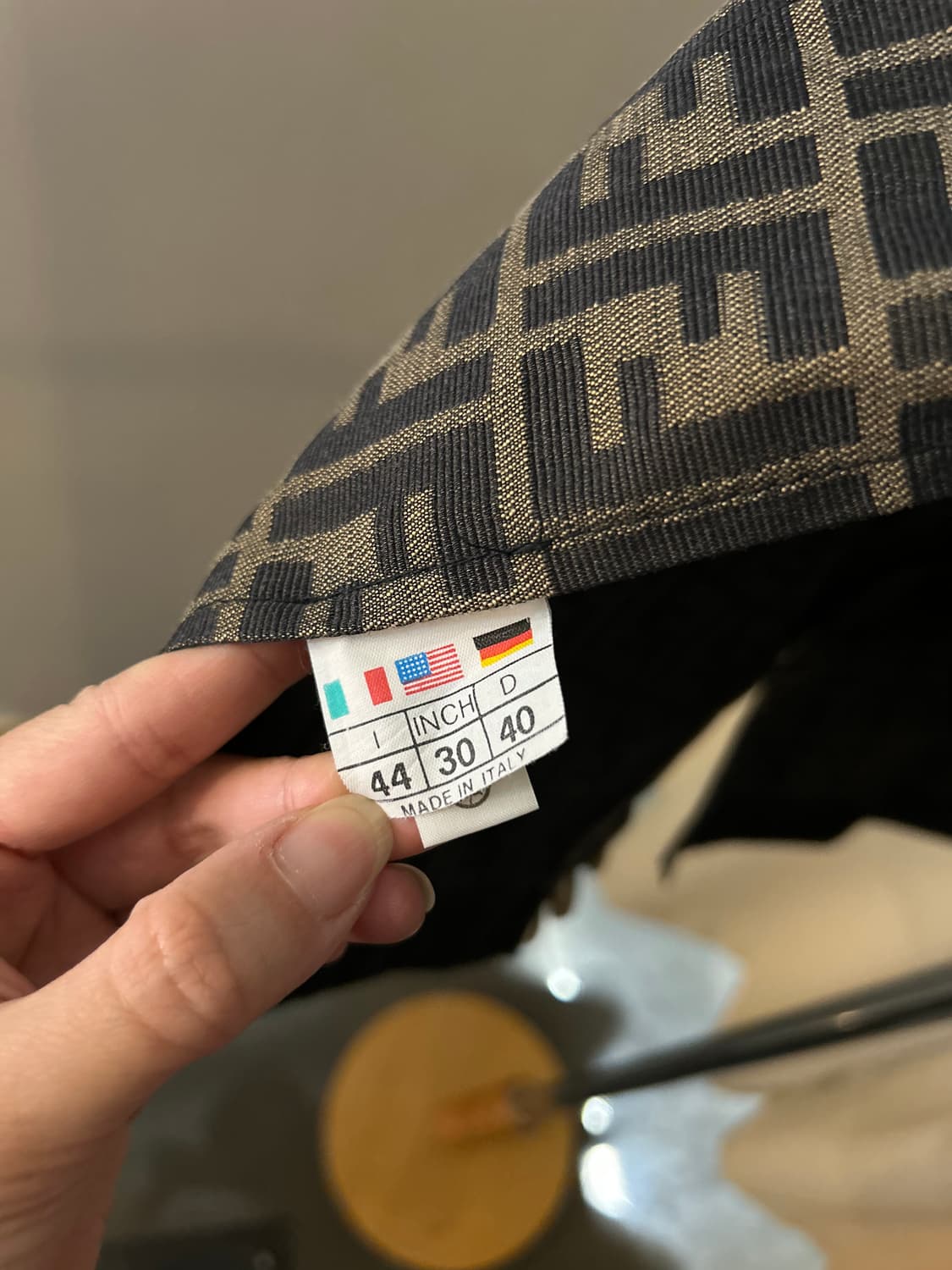 FENDI 펜디 90's FF자카드 톤온톤 스티칭 자켓 상품이미지9