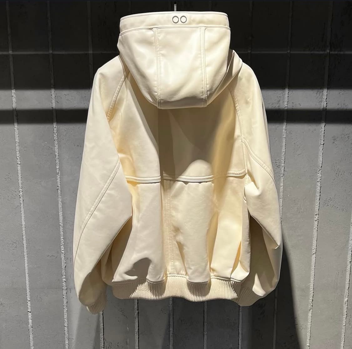 송지오 컬렉션 아트워크 리버시블 후드 점퍼 상품이미지3