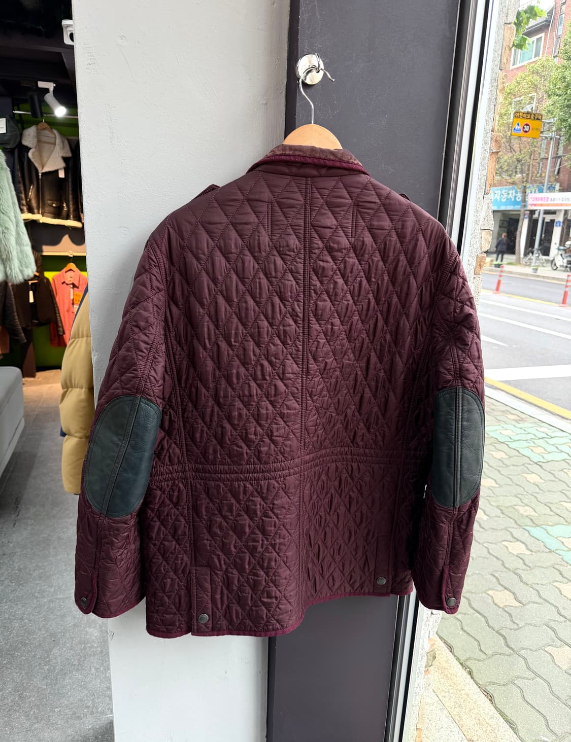 L/ 버버리 엘보 레더패치 퀄팅 패딩자켓 상품이미지7