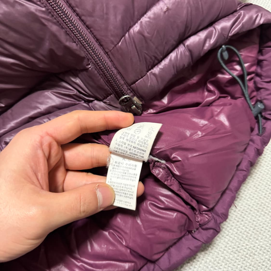 노스페이스 700 유광 다운 패딩 상품이미지4