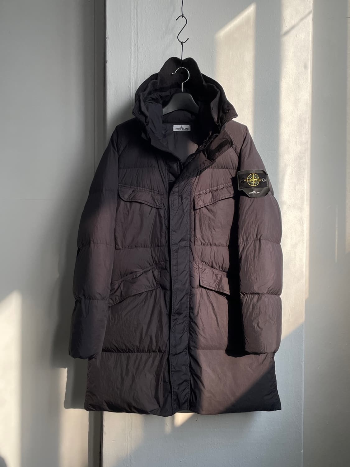 스톤 아일랜드 크링클랩스 롱패딩  상품이미지1