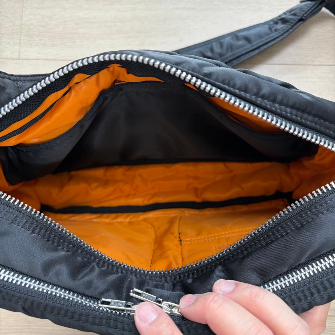 요시다포터 porter 탱커 숄더백 블랙 라지 L (미사용에 가까움) 상품이미지8