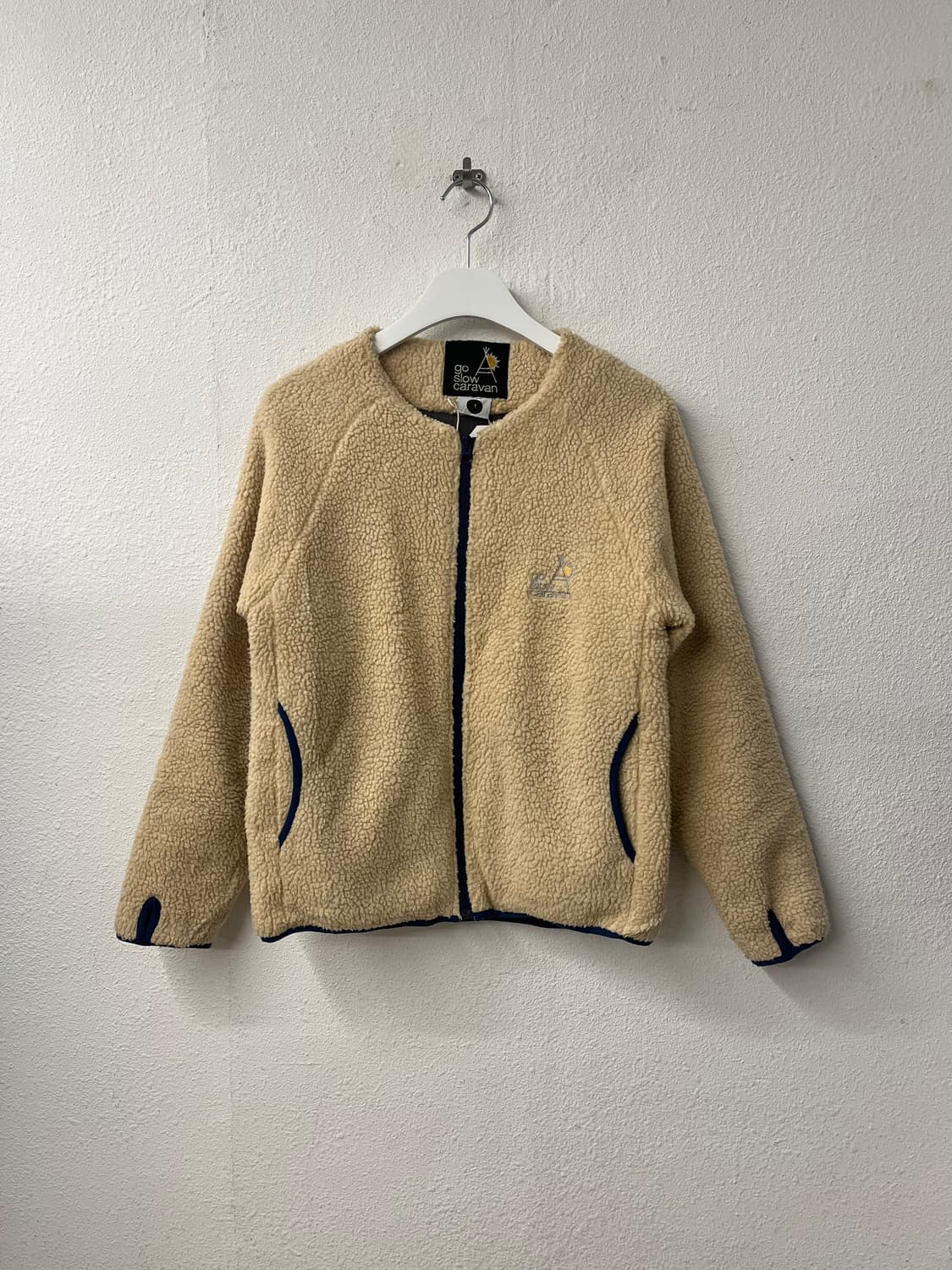 go slow caravan 상품이미지1