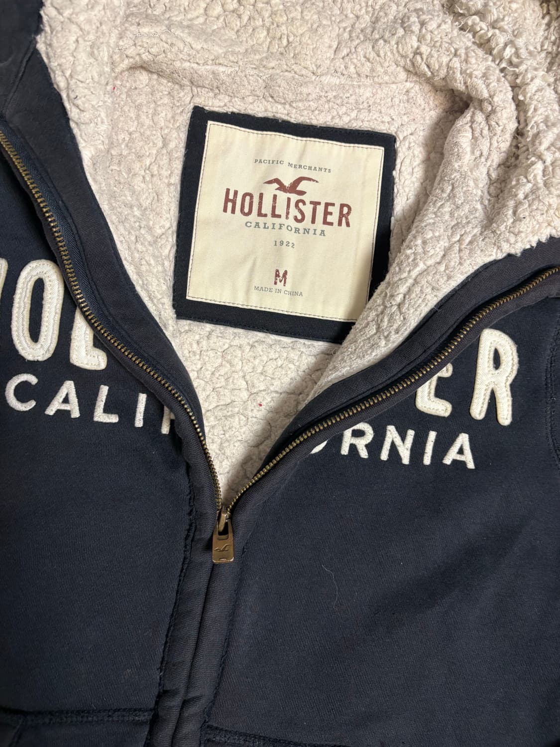 홀리스터 기모 블랙 후드집업 m 상품이미지2