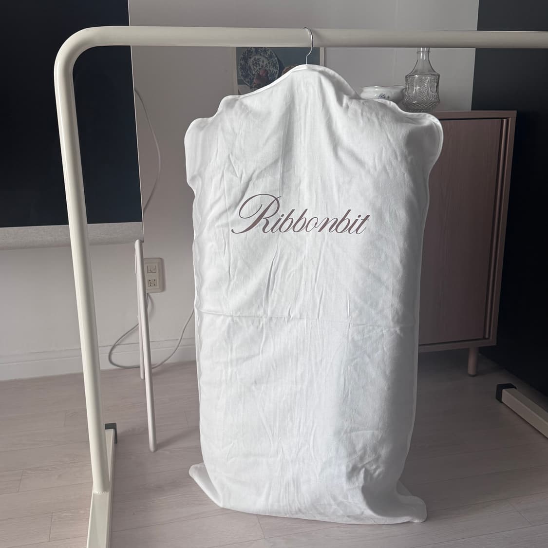 Ribbonbit 리본빛 제이드 퍼코트 아이보리 Jade Fur Coat 상품이미지8