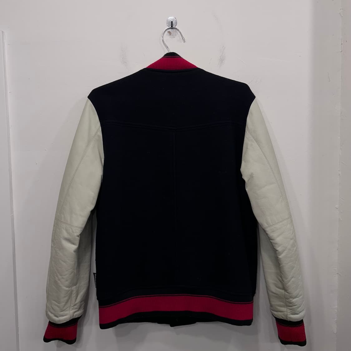 LIFUL 케시미어블랜드 카우하이드슬리브 스타디움자켓 상품이미지5