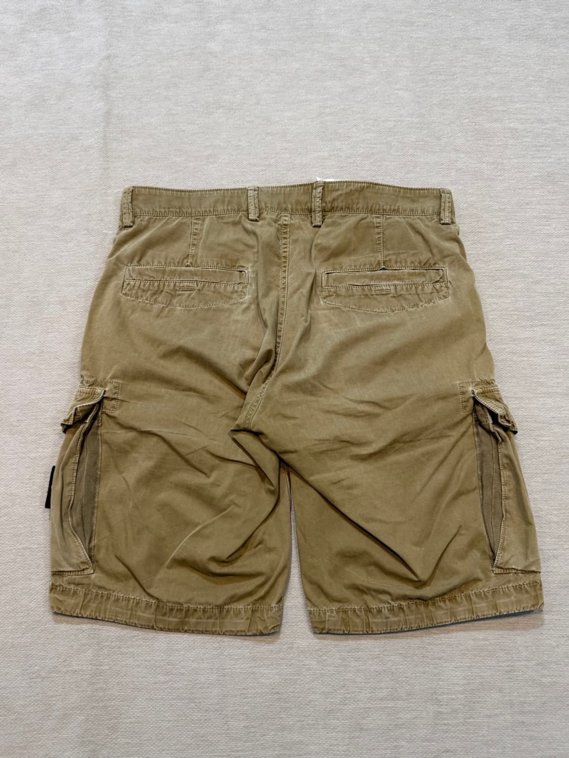 스톤아일랜드 베이지 카고 반바지 상품이미지5