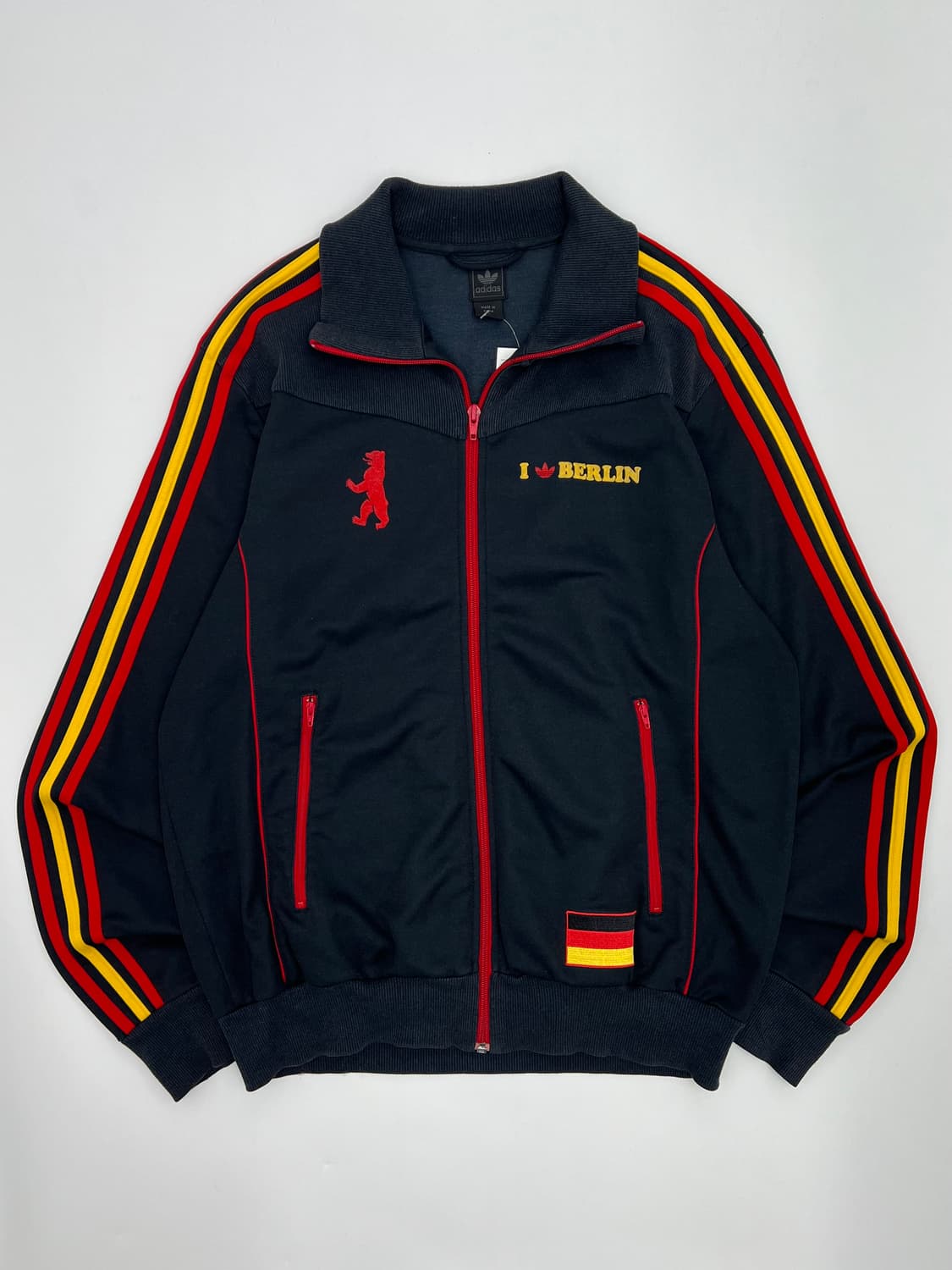 아디다스 베를린 트랙탑 상품이미지1