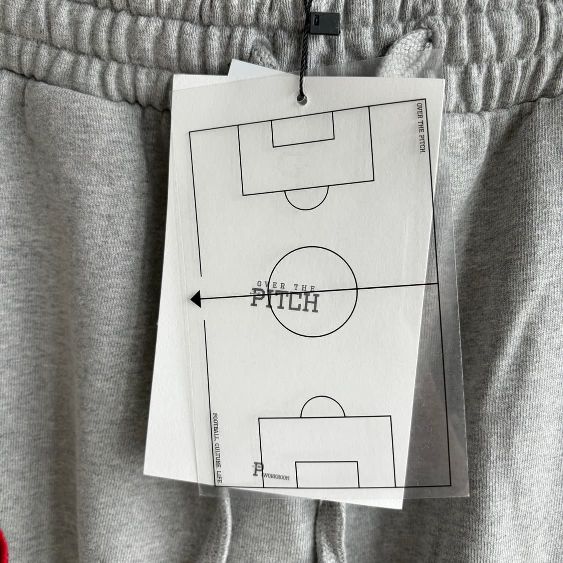 새상품(XL)오버더피치x버드와이저 로고 트레이닝 팬츠 그레이 상품이미지3