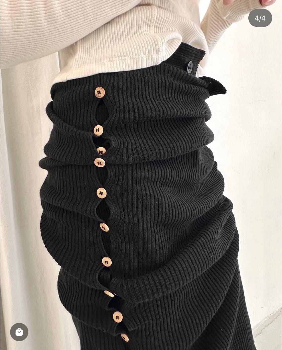 Baserange Dande skirt black 베이스레인지 스커트 상품이미지1
