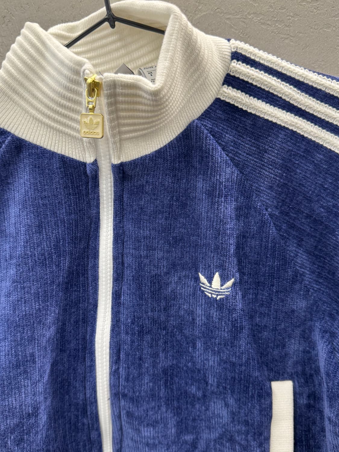 아디다스 벨벳 코듀로이 트랙탑 네이비 S 상품이미지3