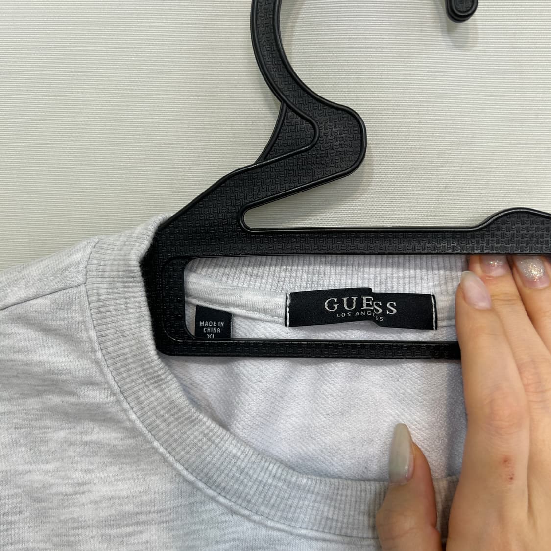 게스 22SS 여성 맨투맨 95 상품이미지2