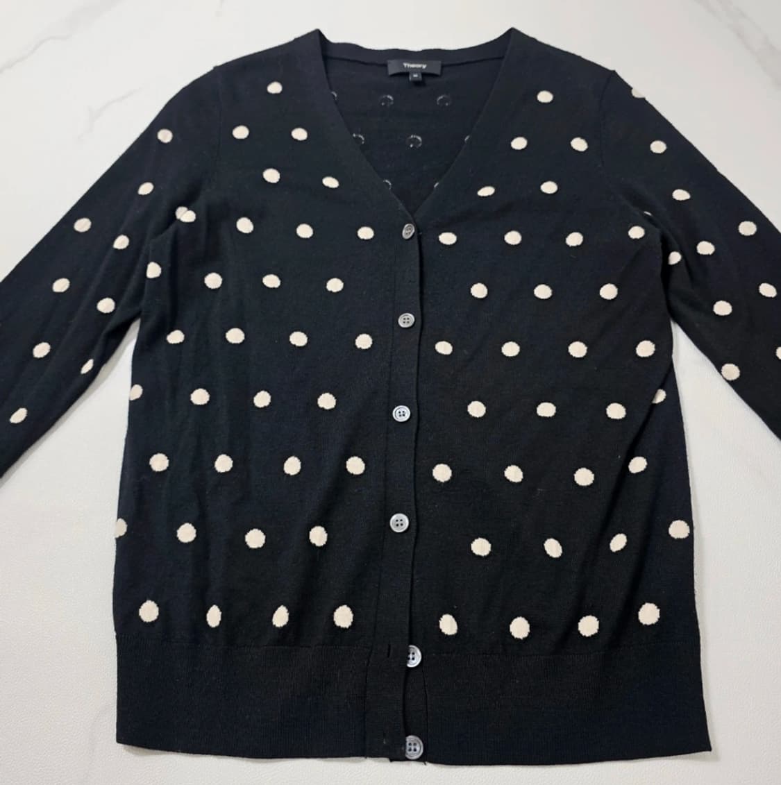 띠어리(Theory) 폴카 도트 울 가디건 ~55반 상품이미지2