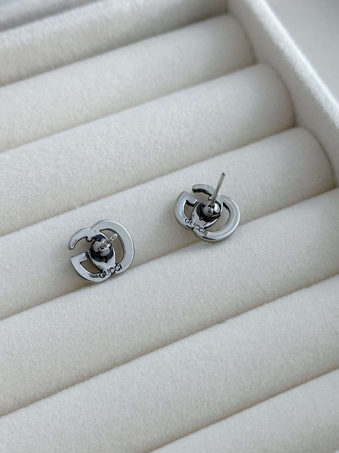 구찌 마몽트 미니 귀걸이 실버 상품이미지2