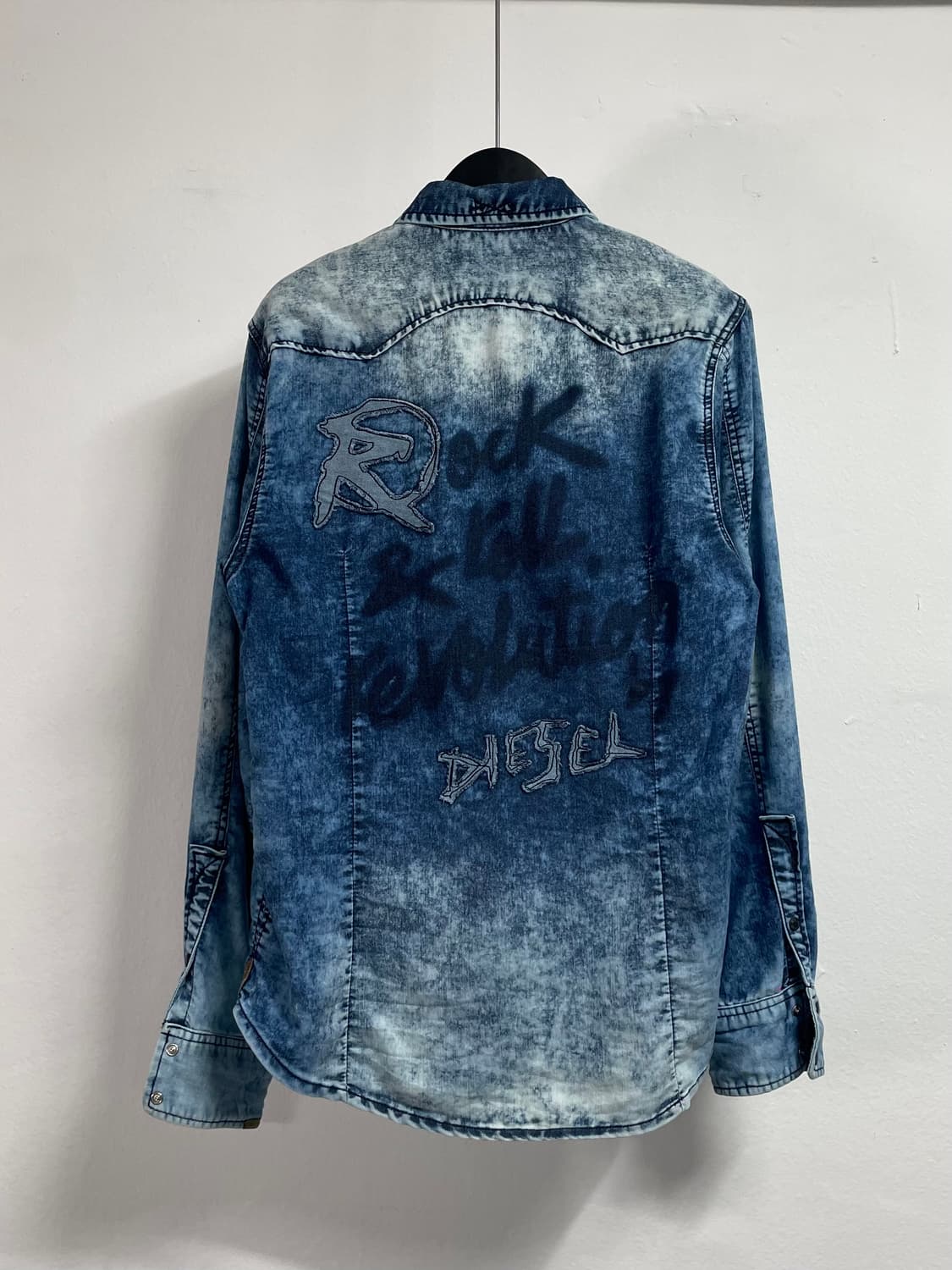 디젤 돌청 워시드 패치 셔츠 (on.561) 상품이미지3