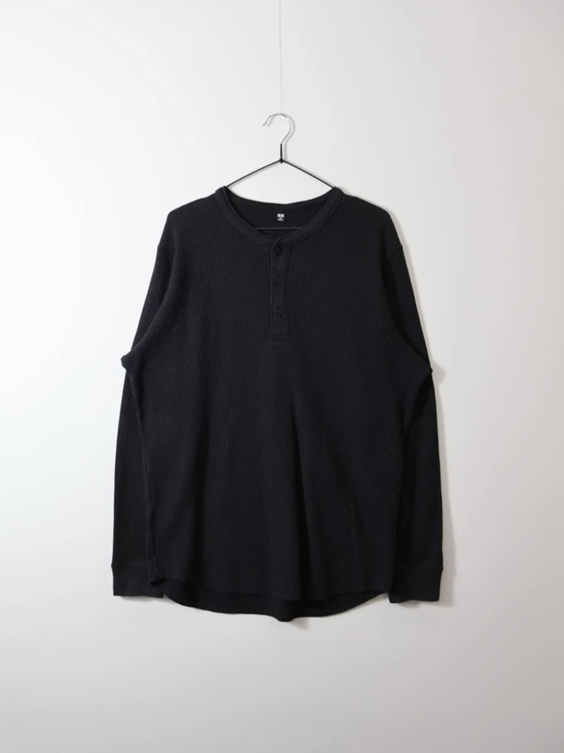 Uniqlo Waffle Henley Long Sleeve 상품이미지3