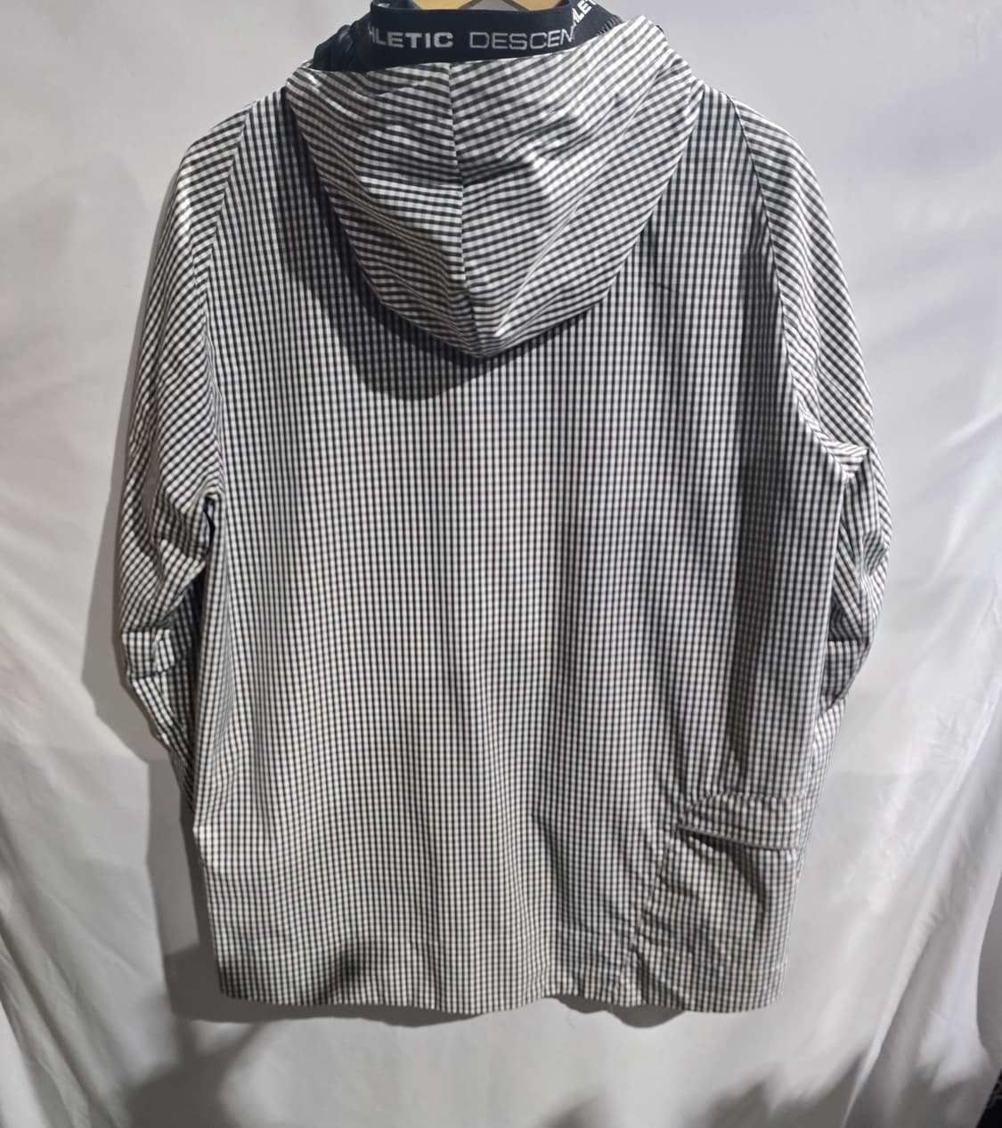 데상트 남성 깅엄체크 후드 자켓 110 상품이미지2