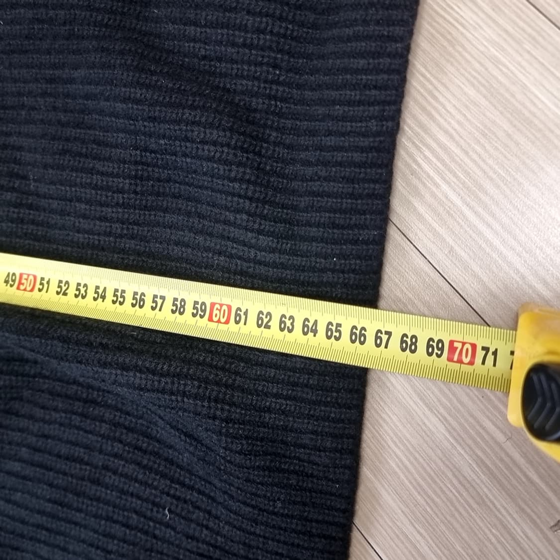 무신사 스탠다드 헤비코튼 미군 코만도 V넥 니트(105) 상품이미지5