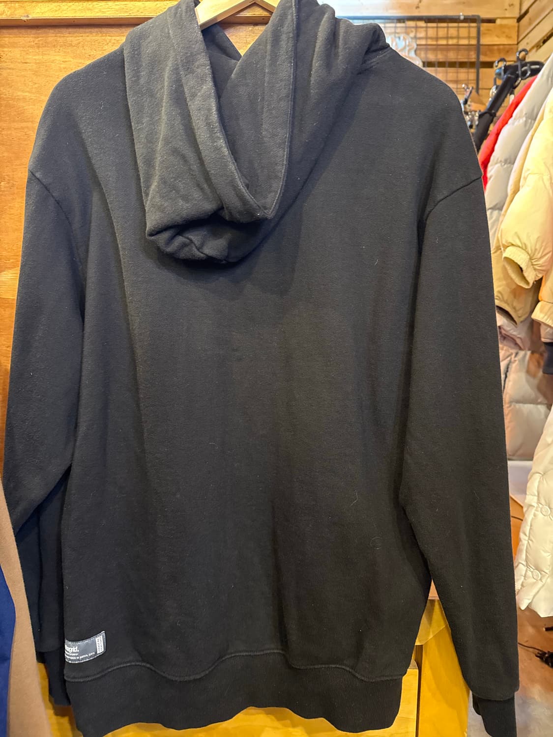 마하그리드 블랙 후드티 상품이미지4