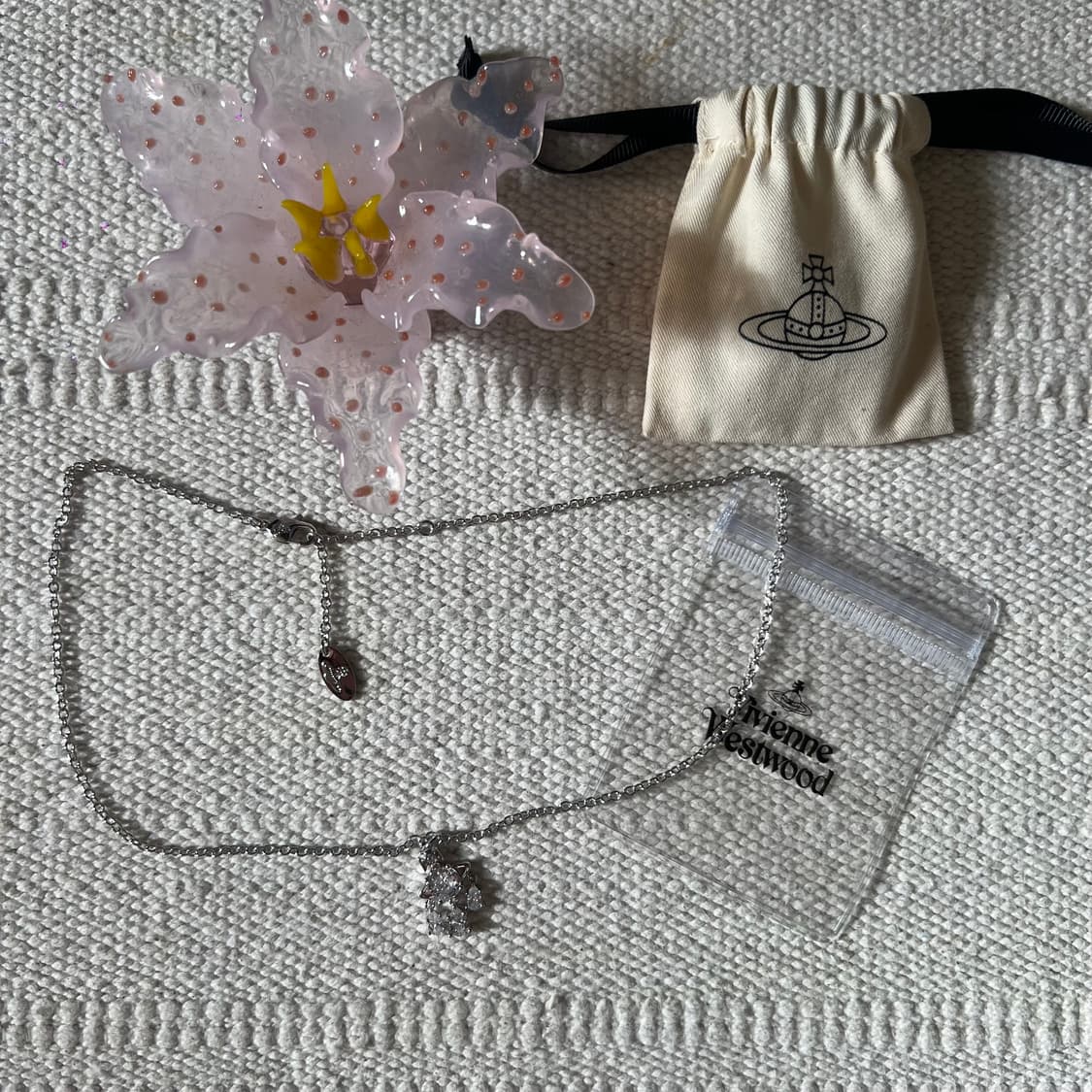 비비안웨스트우드 호아키나 펜던트 네크리스 상품이미지3